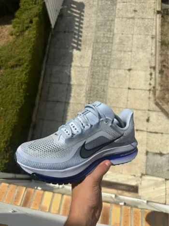 Použité Pegasus Zoom Running Shoes