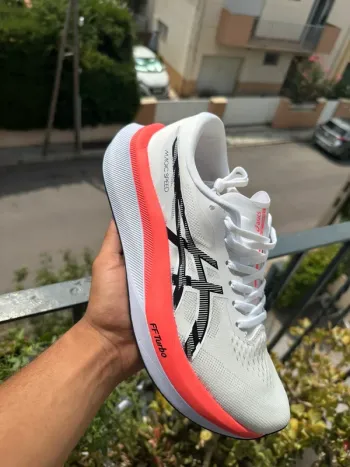 Used Asics Magic Speed 4 Running Shoes