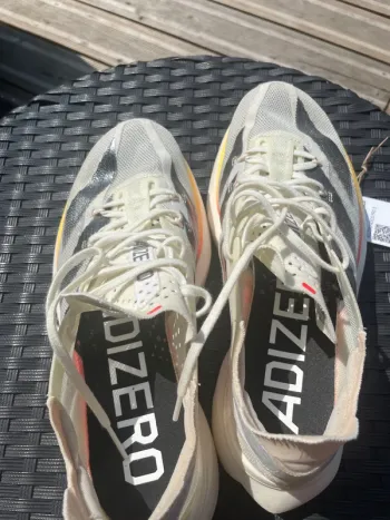Pro Adizero Adios 3 bike d'occasion — image 7 sur 7