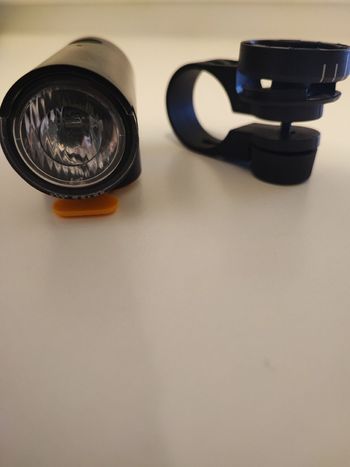 Używany Decathlon Front Light bike — zdjęcie 3 z 3