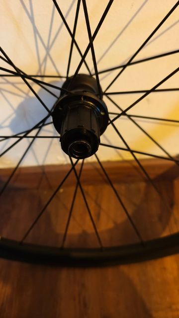 Used Mavic Cosmic SL 45 bike — image 3 of 4