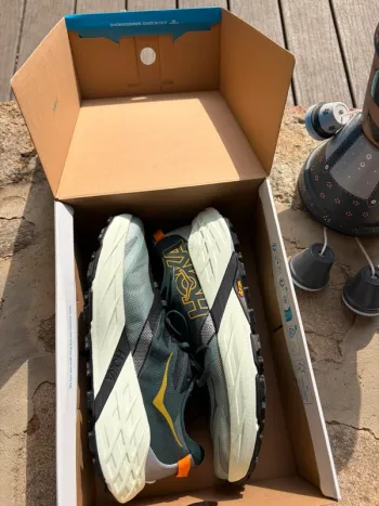 Tweedehands Hoka Speedgoat 7 bike — afbeelding 3 van 6