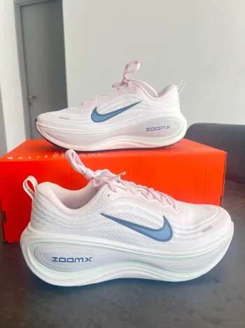 Used Nike Vomero Plus Running Shoes