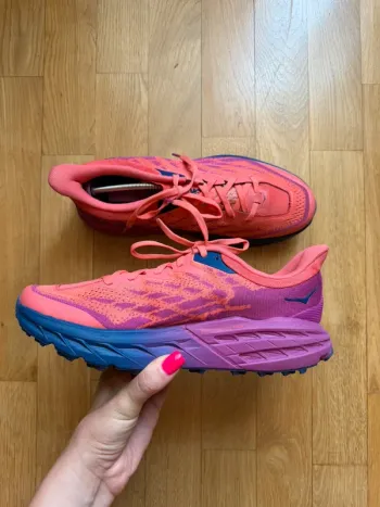 Hoka Speedgoat 5 bike d'occasion — image 5 sur 11