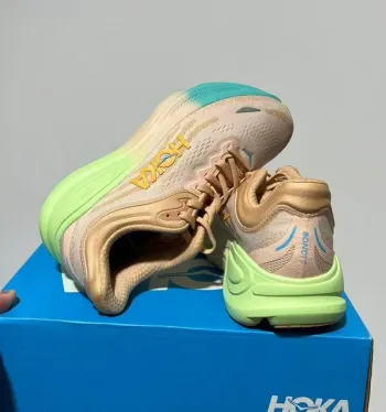 Rose Hoka Laufschuhe Running Shoes usato