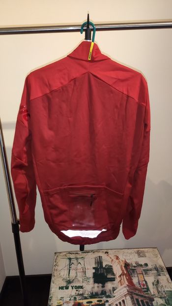 Used Mavic Cosmic Thermo Jacket 2020 bike — image 4 of 9