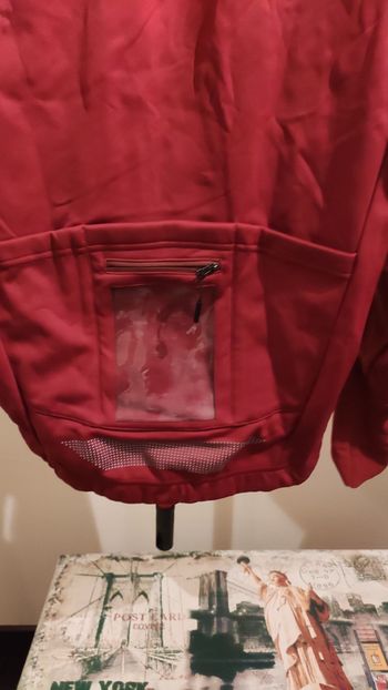 Used Mavic Cosmic Thermo Jacket 2020 bike — image 5 of 9