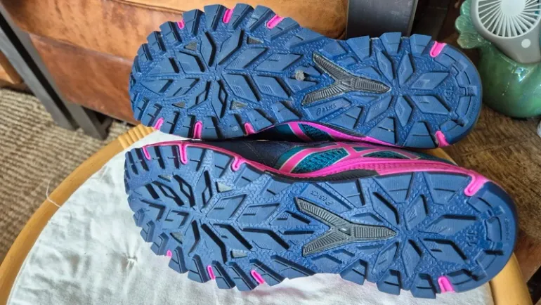 Brugt Asics Gel Fuji Attack 4 bike — billede 9 af 9