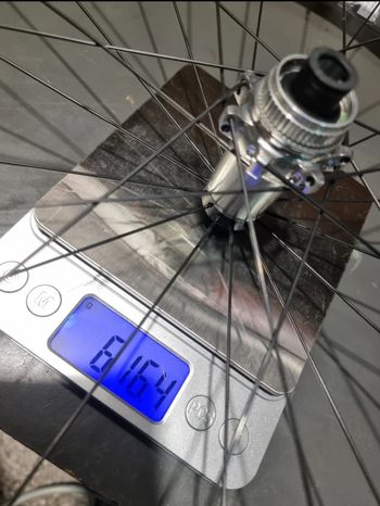 Tune Carbon Wheels 45mm 2025 bike usato — immagine 8 di 10