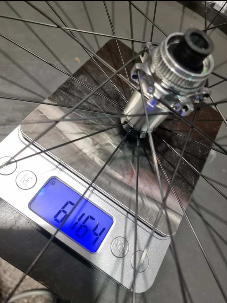 Tune Carbon Wheels 45mm 2025 bike usato — immagine 8 di 10