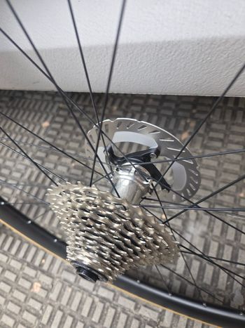 Tune Carbon Wheels 45mm 2025 bike usato — immagine 3 di 10