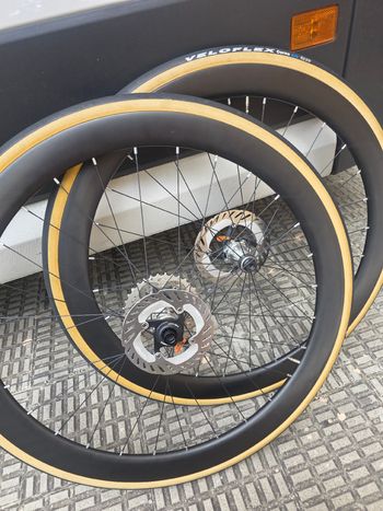 Tune Carbon Wheels 45mm 2025 bike usato — immagine 2 di 10