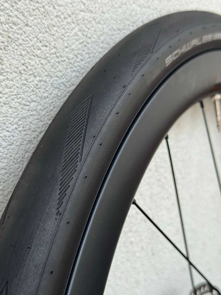 Used Syncros Capital 1.0 40 2025 bike — image 3 of 9