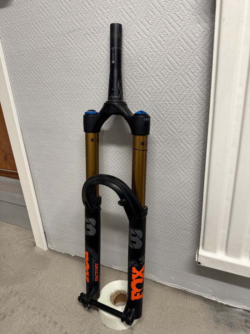 Brugt Fox 38 Factory Grip X2 2024 Fork