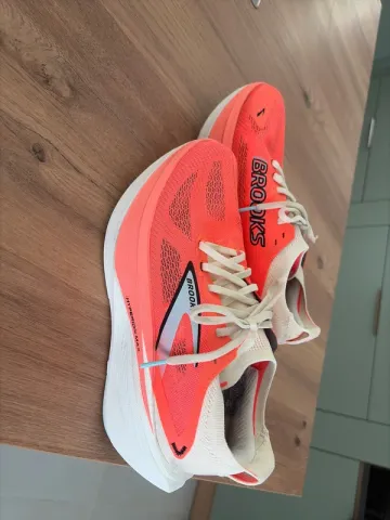 Brugt Brooks Hyperion Max 3 Running Shoes