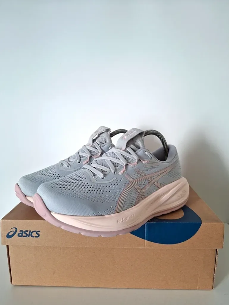 Brugt Asics Gel Cumulus 28 bike — billede 5 af 13