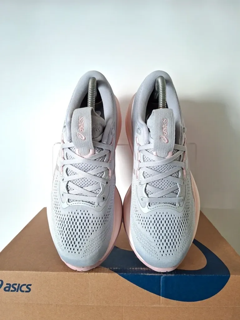 Brugt Asics Gel Cumulus 28 bike — billede 8 af 13