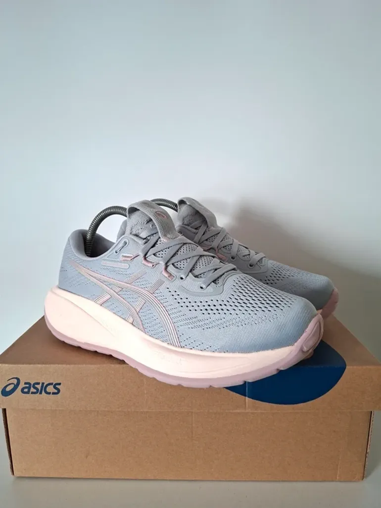 Brugt Asics Gel Cumulus 28 bike — billede 4 af 13