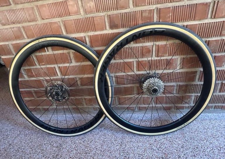 Brugt Bontrager Aeolus Pro 37 Wheels 2024 bike — billede 2 af 5