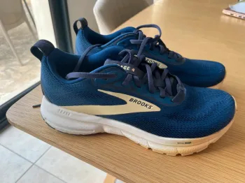 Gebrauchtes Brooks Trace 4 Running Shoes
