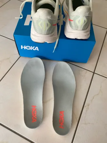 Gebrauchtes Hoka Clifton 10 bike — Bild 9 von 13