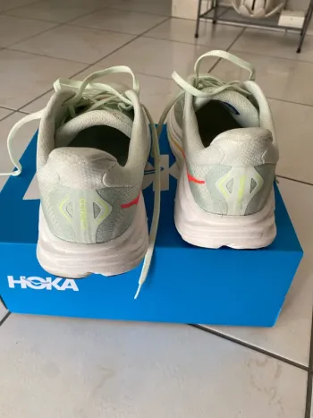 Gebrauchtes Hoka Clifton 10 bike — Bild 8 von 13