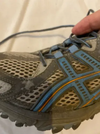 Used Asics Gel Trabucco bike — image 12 of 15