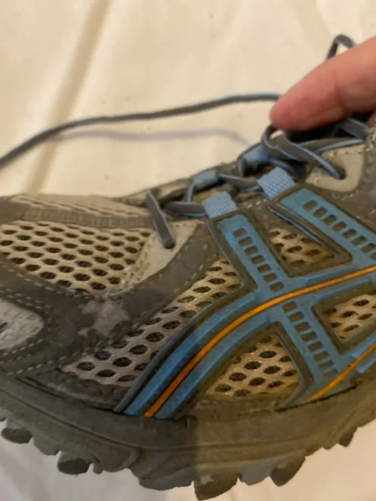 Used Asics Gel Trabucco bike — image 12 of 15
