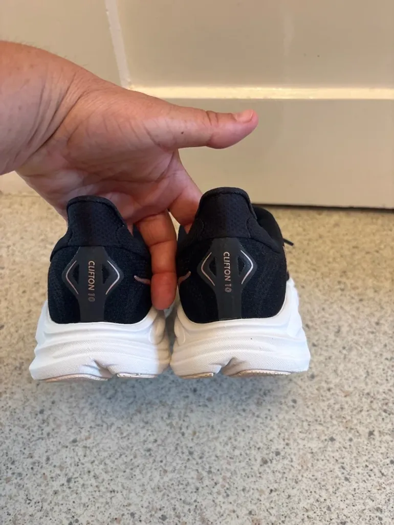 Použité Hoka Laufschuhe Gr. 39, 5 bike — obrázek 4 z 6