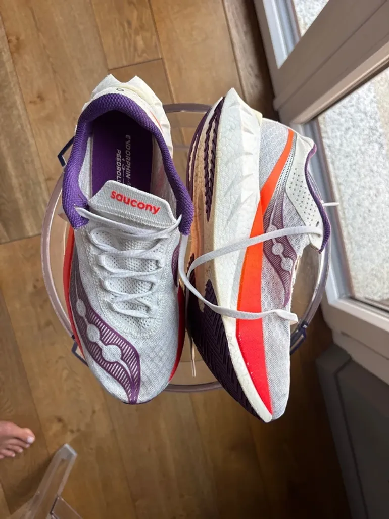 Used Saucony Pro 4 bike — image 3 of 6