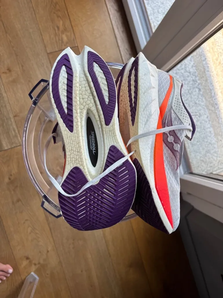 Used Saucony Pro 4 bike — image 5 of 6
