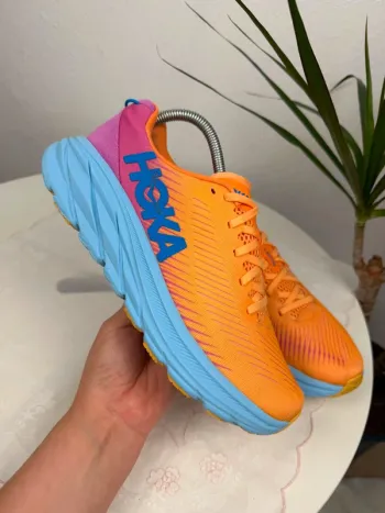 Použité Orange Rincon 3 Running Shoes