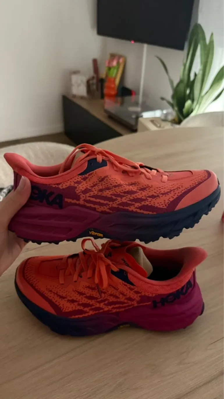 Gebrauchtes Hoka Speedgoat 5 bike — Bild 5 von 6