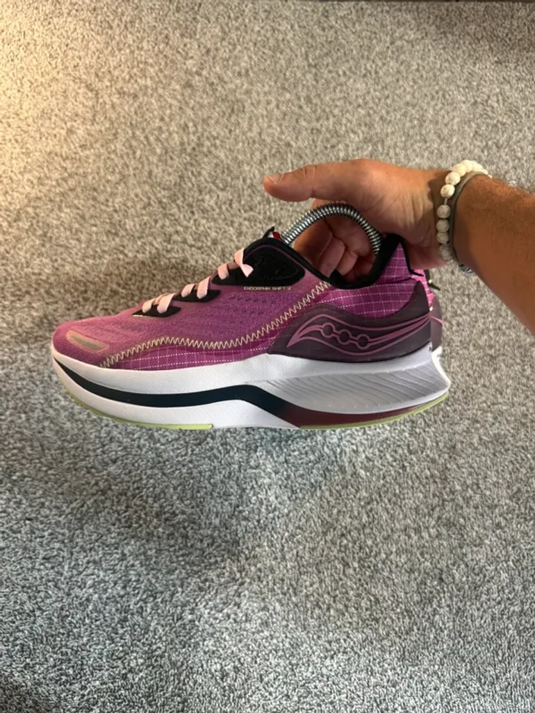 Used Saucony Endorphin Shift 2 bike — image 7 of 11