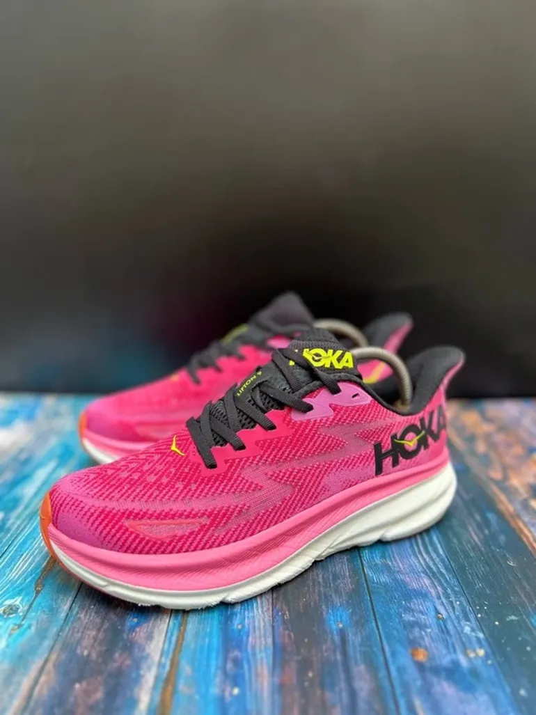 Tweedehands Hoka Clifton 9 bike — afbeelding 3 van 10