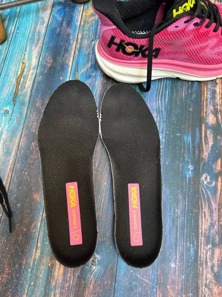 Tweedehands Hoka Clifton 9 bike — afbeelding 9 van 10