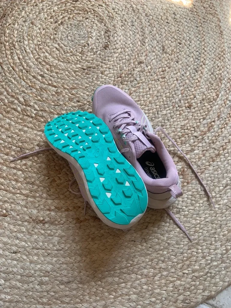 Tweedehands Asics Gel Sonoma 8 bike — afbeelding 2 van 5