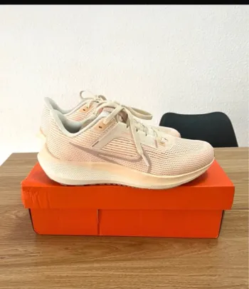 Used Nike Women Running Running Shoes
