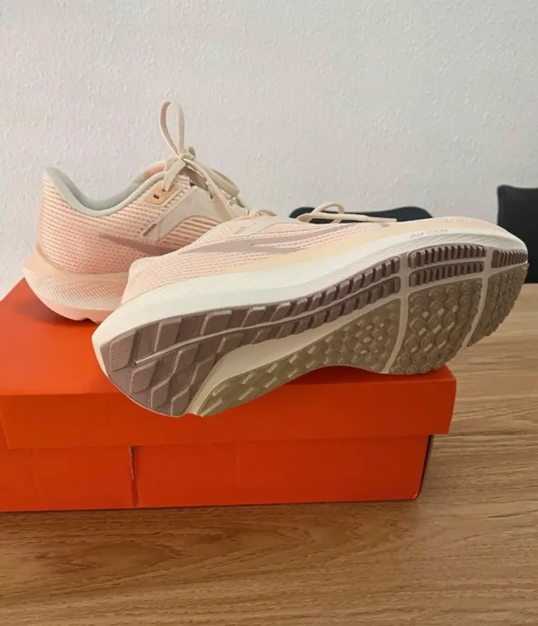 Nike Women Running bike d'occasion — image 3 sur 6