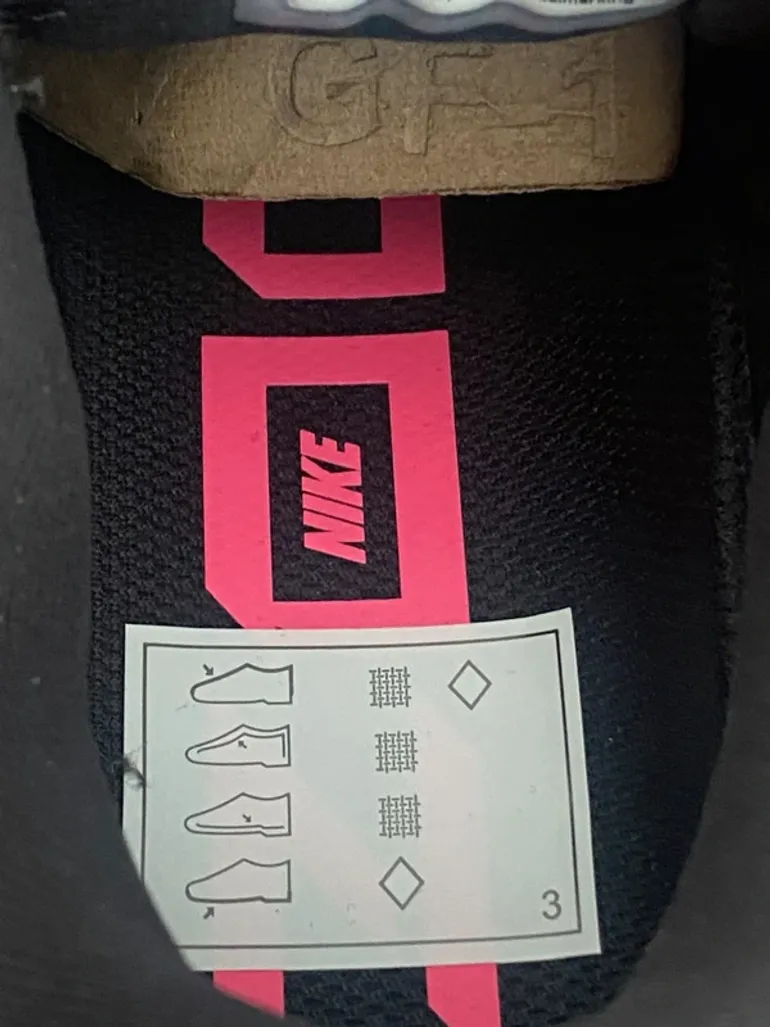 Käytetty Nike Air Zoom Vomero 16 bike — kuva 10 / 12