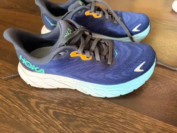 Hoka Arahi 6 bike de segunda mano — imagen 4 de 5