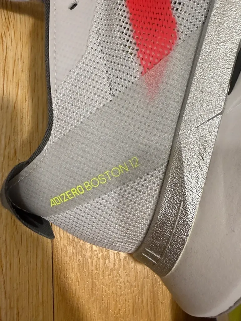 Continental Adizero Boston 12 bike d'occasion — image 3 sur 4