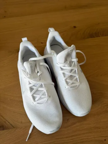 Used Nike Air Zoom Running Shoes