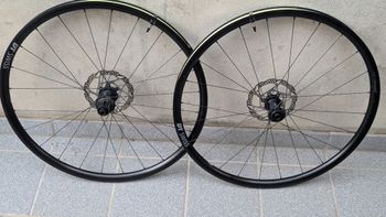 Gebrauchtes Dt Swiss Gravel LN Road Boost Wheelset 2025 Wheels