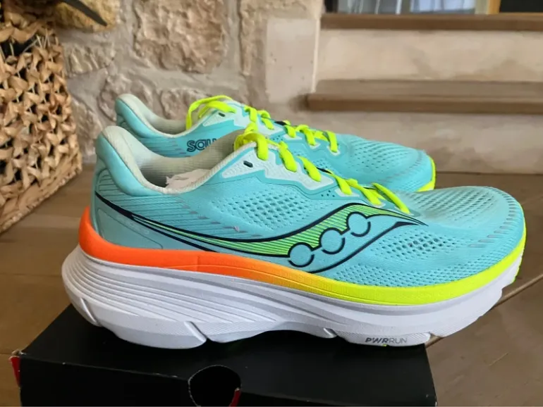 Used Saucony Guide 19 bike — image 2 of 12
