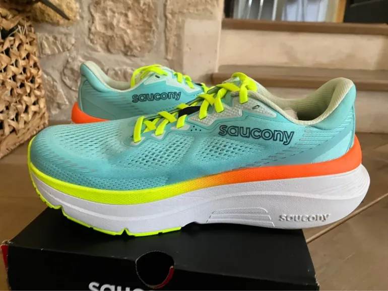 Used Saucony Guide 19 bike — image 4 of 12