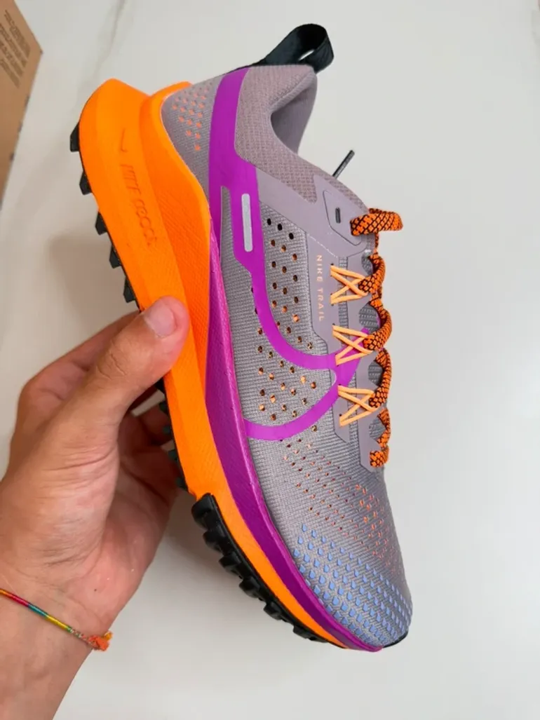 Tweedehands Pegasus Nike React Trail 4 bike — afbeelding 2 van 8