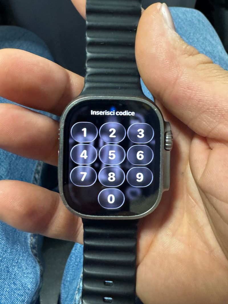 Used apple Watch Ultra 1 2022 Electronics