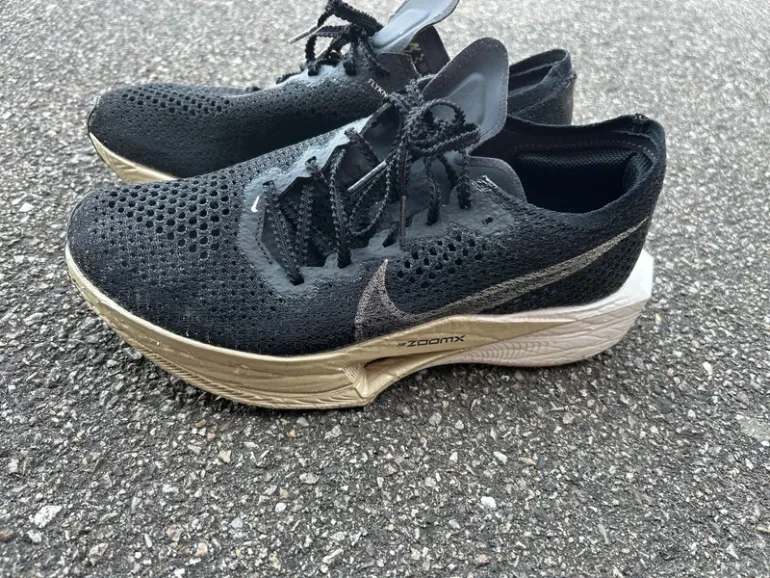 Nike Vaporfly 3 bike d'occasion — image 2 sur 6