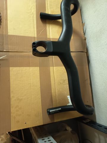 Syncros Creston iC SL Aero Handlebar 2024 Cockpit usato